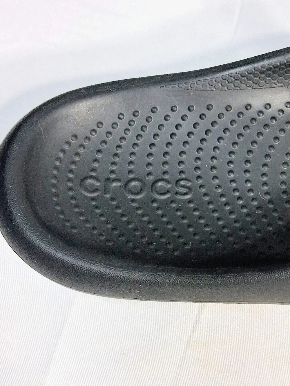 Men's 6 Women's 8 Crocs Unisex Black Like New Sandals/Flipflops